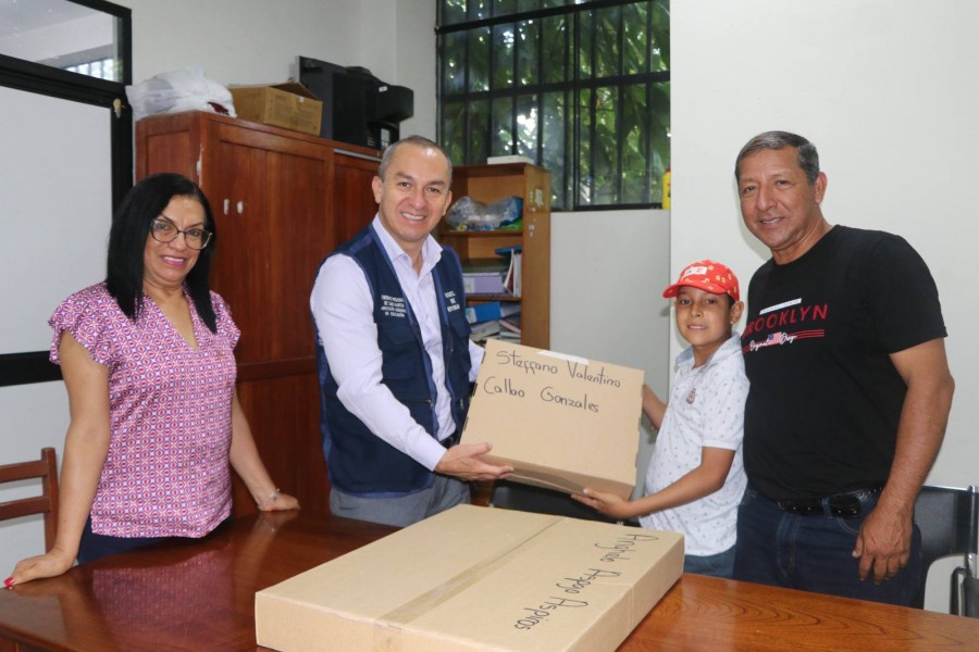 donaci&oacute;n de herramientas educativas dise&ntilde;adas para fomentar el desarrollo integral de los ni&ntilde;os.