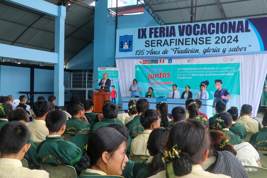 Feria Educativa de Orientación Vocacional denominada “Tu Futuro Juntos con Más Oportunidades”