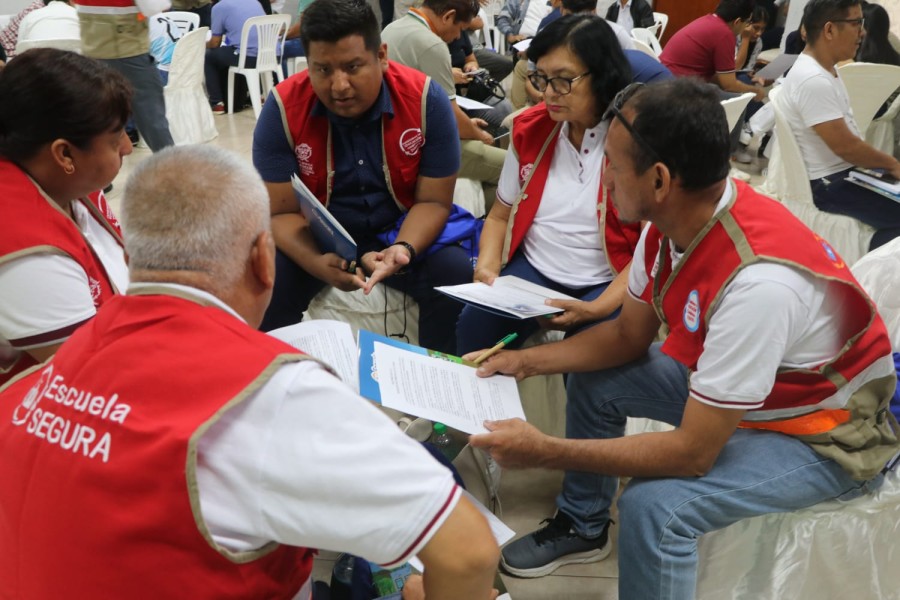 LA UGEL DE MOYOBAMBA FORTALECE CAPACIDADES EN GESTI&Oacute;N DE RIESGOS Y CAMBIO CLIM&Aacute;TICO