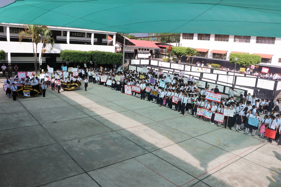 Lanzamiento de la campa&ntilde;a "En el Per&uacute; nos respetamos, tratamos bien y en San Mart&iacute;n Mejor, por eso le Sacamos Tarjeta Roja a la Violencia".